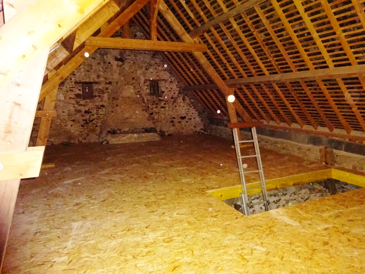 plancher coté ouest fini.JPG