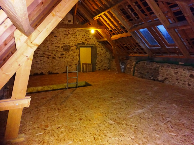 plancher coté est fini.JPG