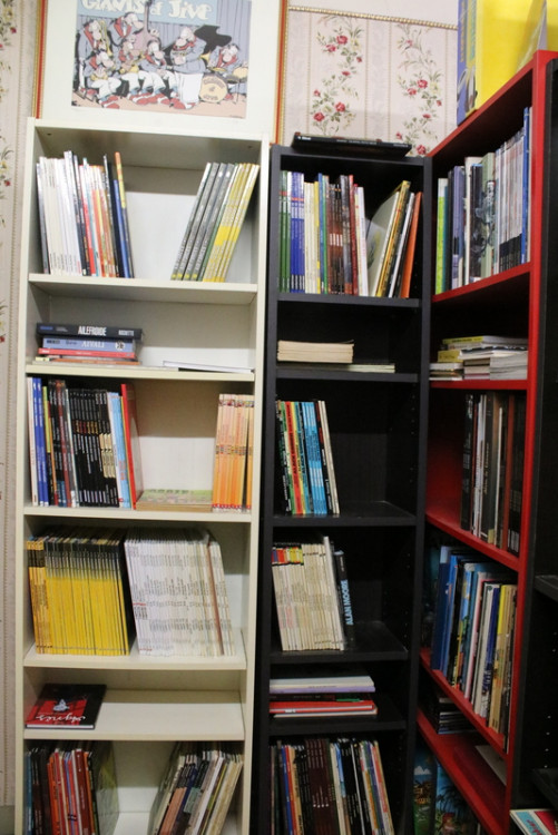 Biblio (3).JPG