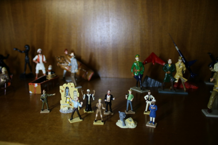 Figurines (147).JPG