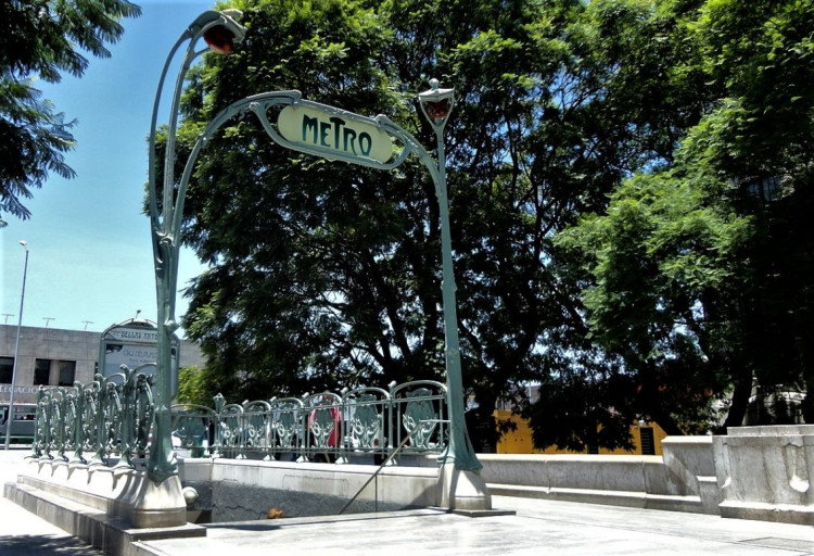 Mexico, station Bellas Artes.jpg