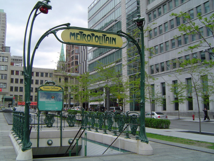 Montréal, Square Victoria.jpg