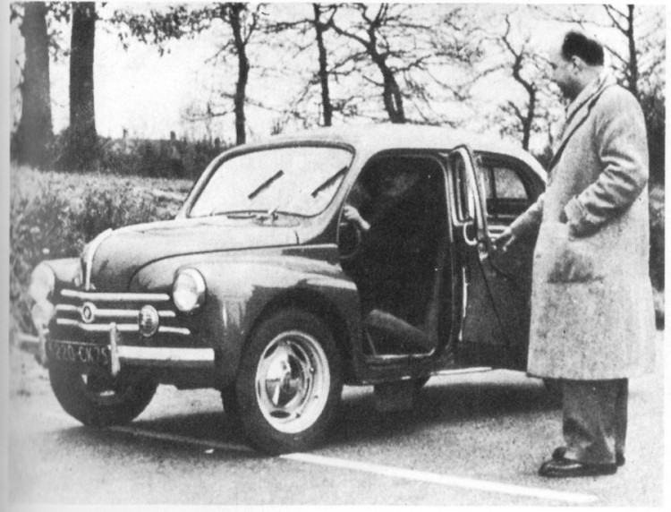 4CV_6.jpg