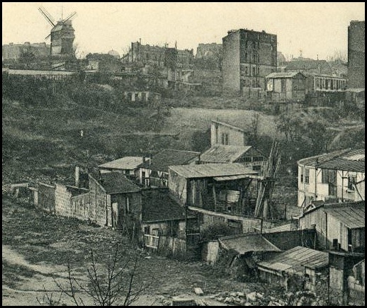 Maquis de Montmartre depuis le square Caulaincourt.jpg