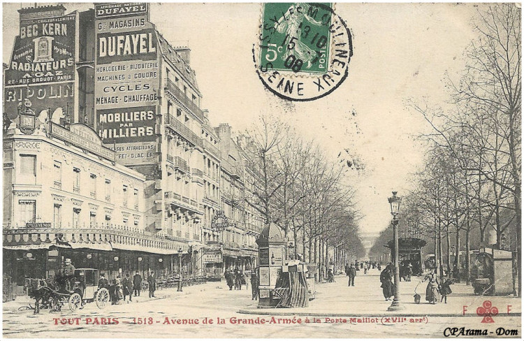 Communardes T2 Porte Maillot Avenue de la Grande Armée.jpg