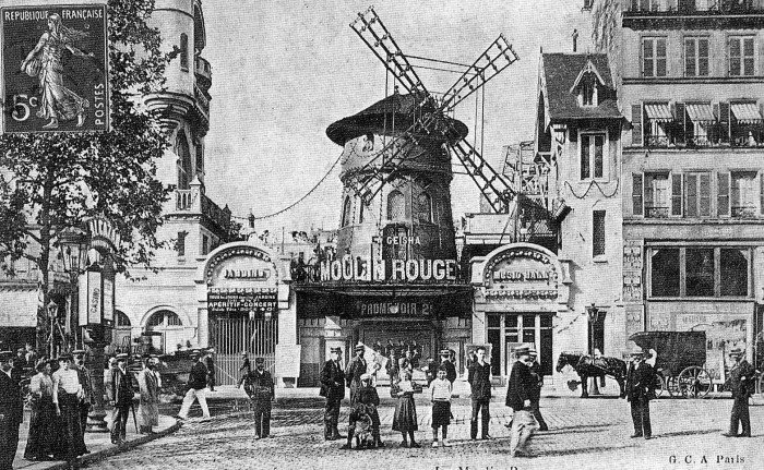 CPA Le moulin rouge.jpg