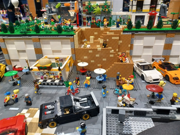 circuit v1 (800 x 600).jpg