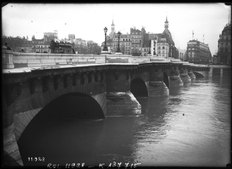 Pont Neuf et Samaritaine.JPEG