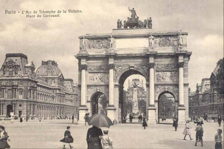 arc du carrousel.jpg