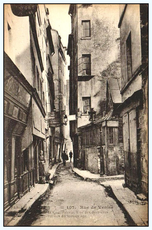 rue de venise.jpg