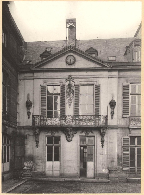 Barry Jean - Hôtel d'Ecquevilly, rue de Turenne.jpg