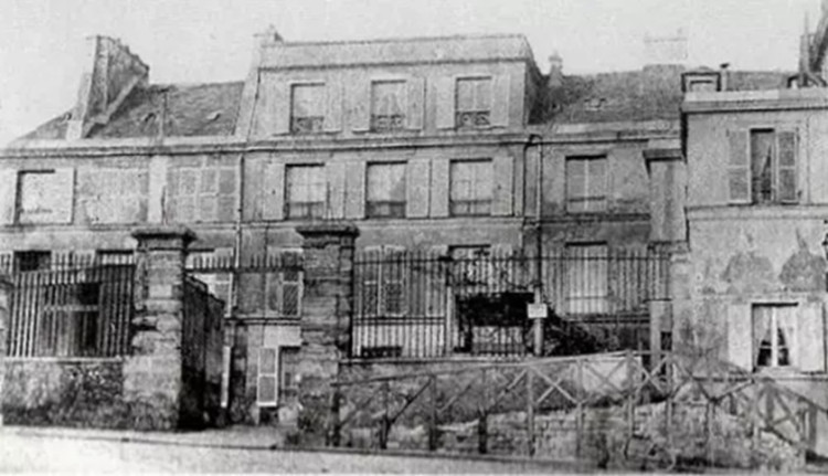 22 rue de Norvins Folie-Sandrin.jpg