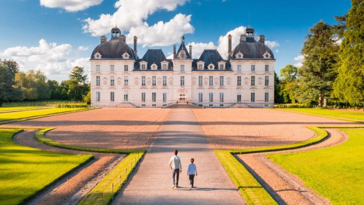 chateau-de-cheverny.jpg