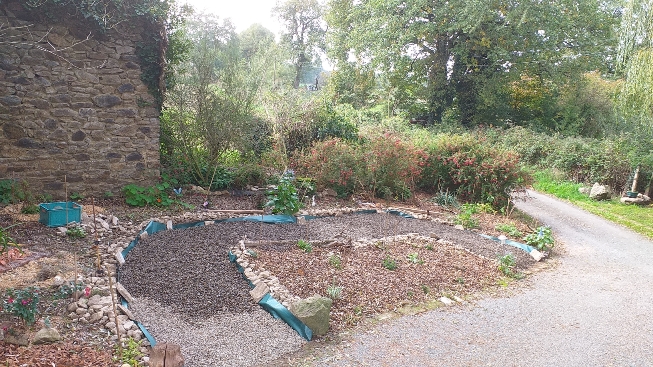 allée parterre graviers F.jpg