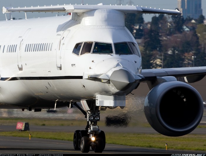 Boeing B757-200 - Catfisch.jpg