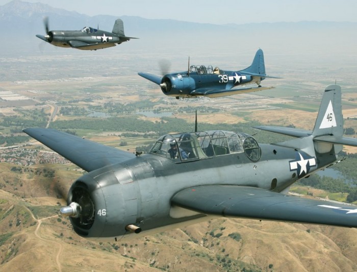 TbmSbdF4uAirToAir2011.jpg