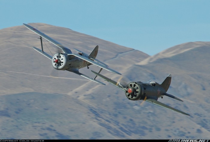 Démo Polikarpov à Wanake airshow 2006.jpg