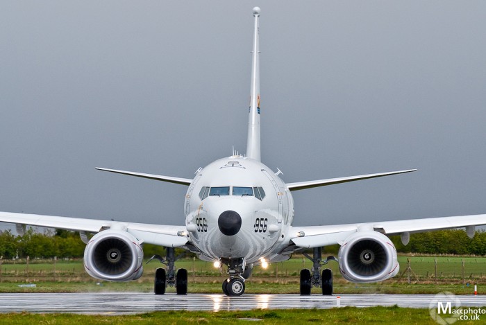 Boeing P-8A 7118952253_69e9b89bf9_b.jpg