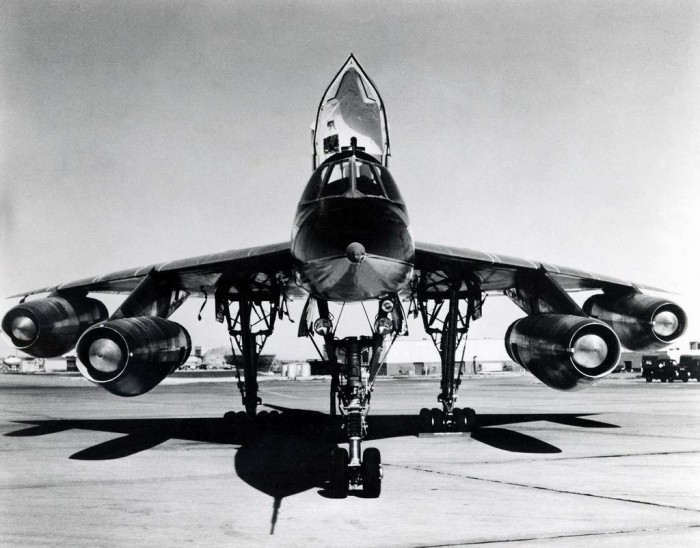 Convair B-58 Hustler a00d9e7cd9c0dea6806c44531dd0dc1d.jpg