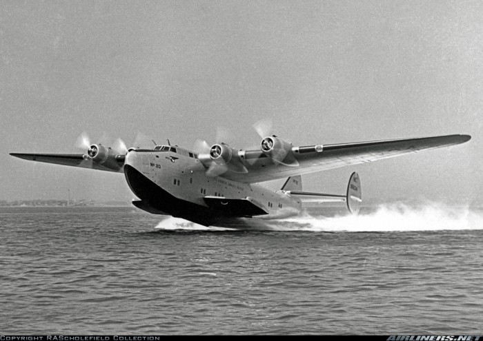 Boeing 314 Clipper Pan American 41328628a5b4d1f7b801908472e5c5d5.jpg