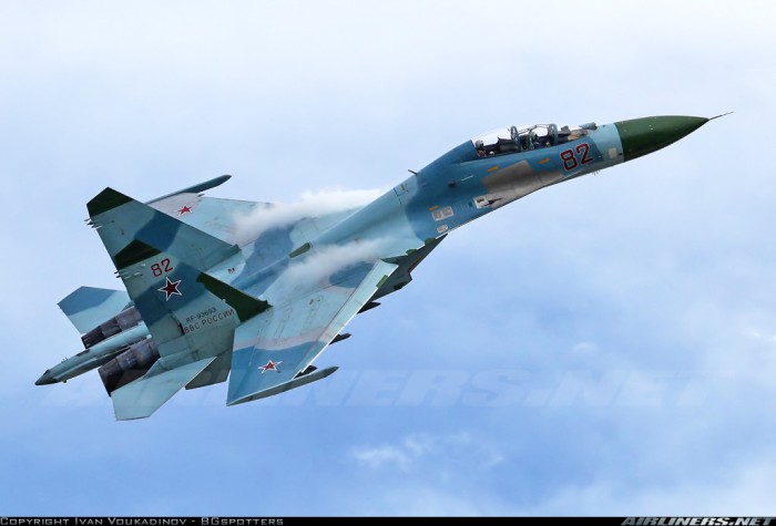 Moscow (19-08-2011) Sukhoï SU-27UB 2b8cb886d2df6c825e6fd8bf3e155b2d.jpg