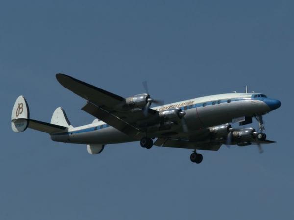 Super Constellation 89e54a0e5cbe05d4b0e98f6289df45c9.jpg