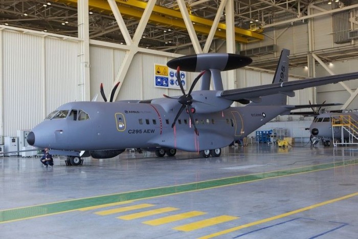 c295aew3.jpg