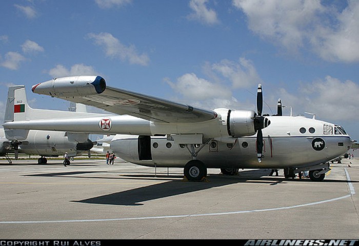 Nord 2502 - 2 marboré en bout d'aile sintraportugal25021julyhx3.jpg