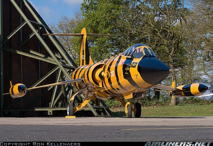 Sabca F-104G Starfighter Dusseldorf 01-05-2008 belgiumairforcesabcaf10rv6.jpg