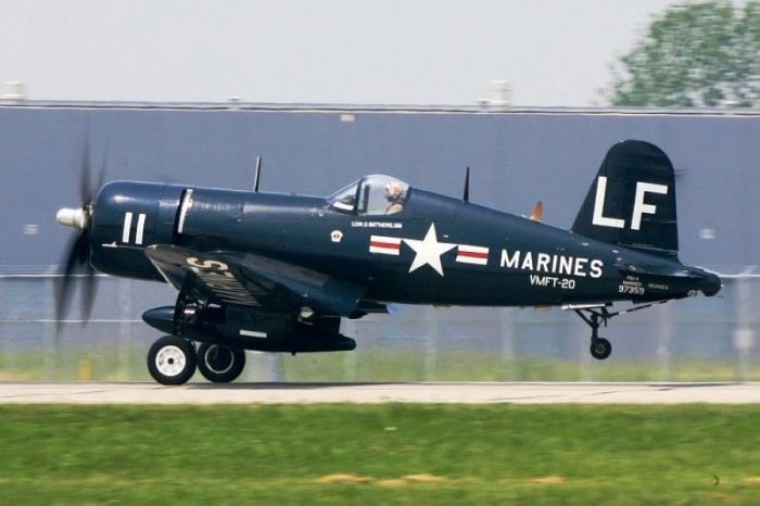 Corsair F4U-1D sl5g2053vioe8.jpg