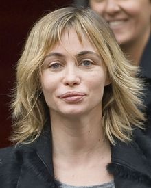 220PX-~1.JPG