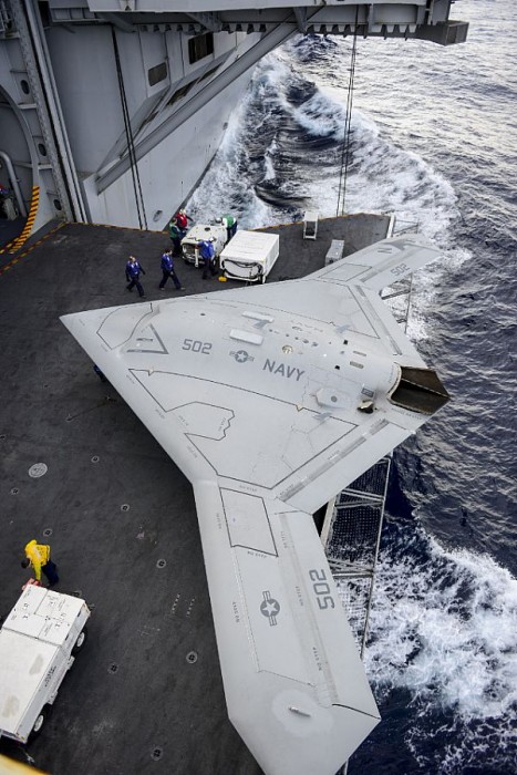 Tornado X-47B 2o7BC.jpg