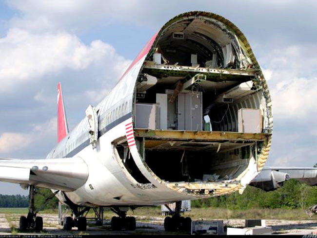 Headset 260923-wing-house.gif.jpg