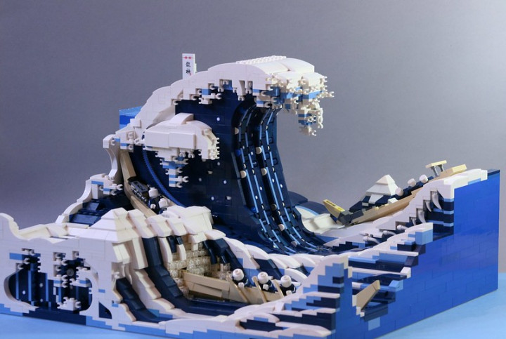 HokusaiLego.jpg